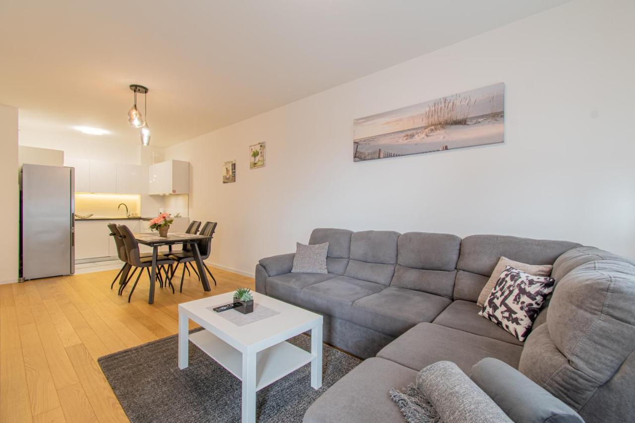 Flexible Selfcheckins 42 - Zagreb - Luxury - Garage Parking - Loggia - Brand New Apartment Luaran gambar